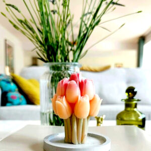 Tulip Bloom Pillar Candle